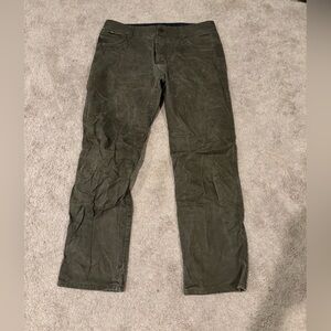 listing-status-banner